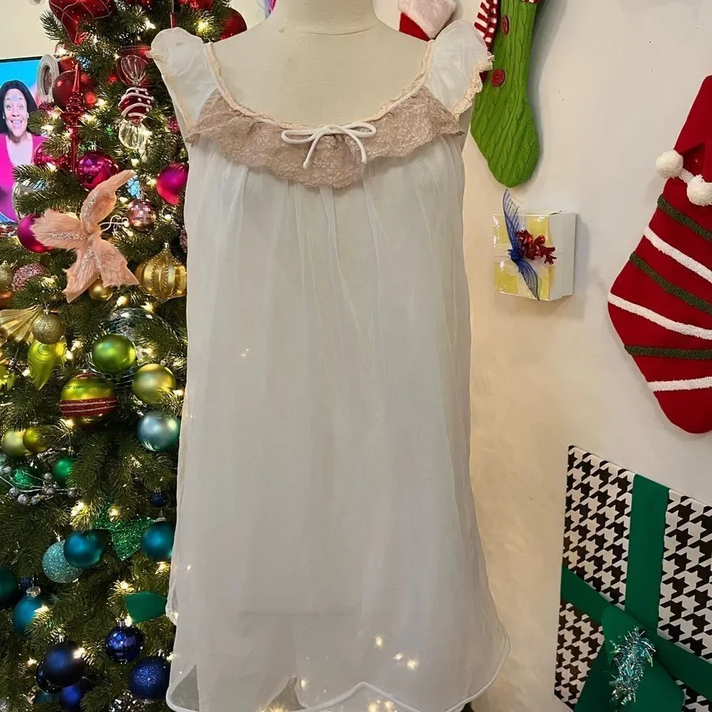 Dreamy Vintage 1950s Pin Up Perfection Layering Cake Veil Lingerie Nightgown - Picture 10 of 10